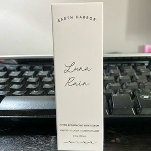 Luna Rain Phyto-Resurfacing Night Serum